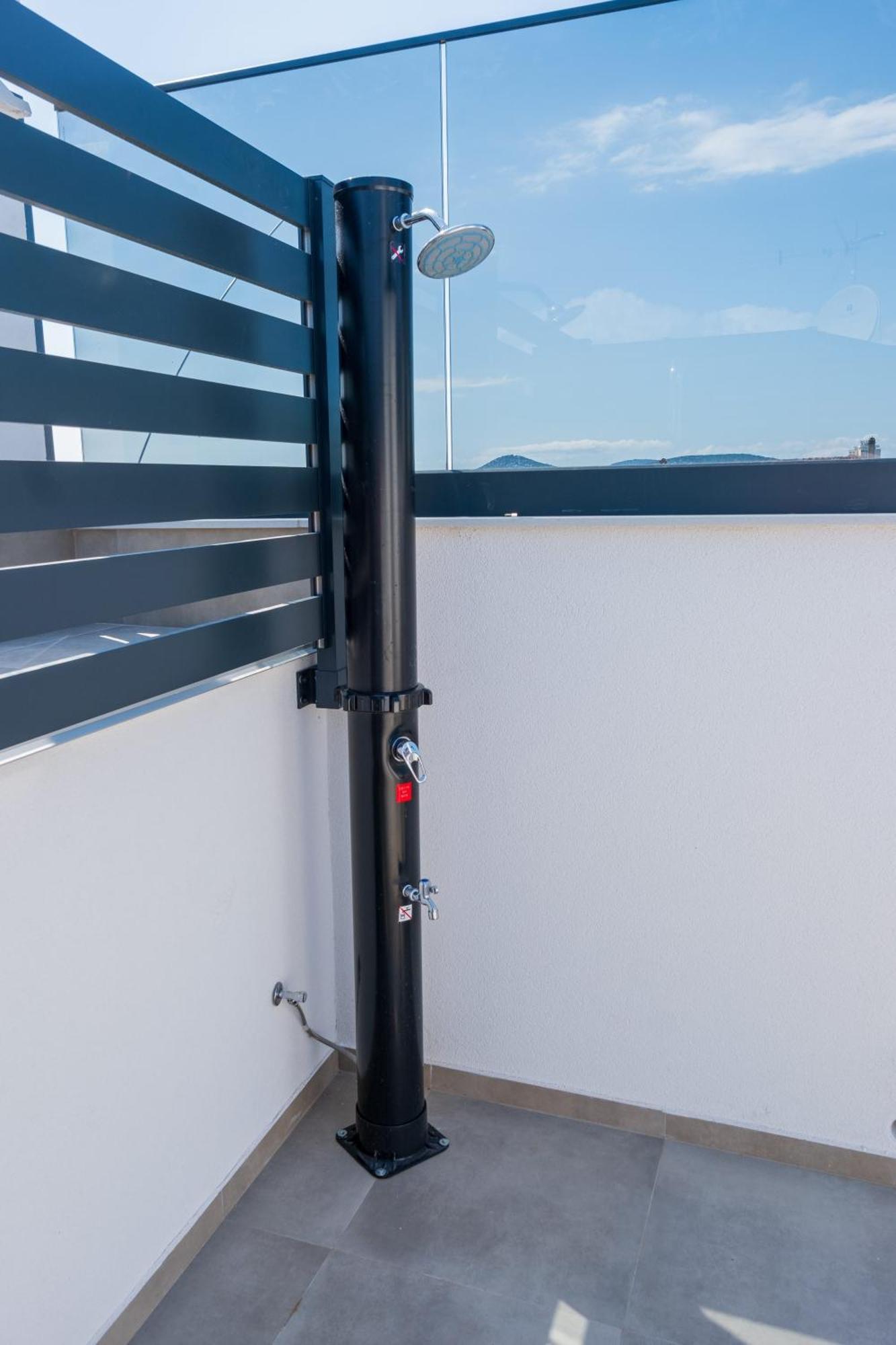 Three-Bedroom Premium Holiday Home Atmosfera With Private Pool&Sauna Vodice Bagian luar foto