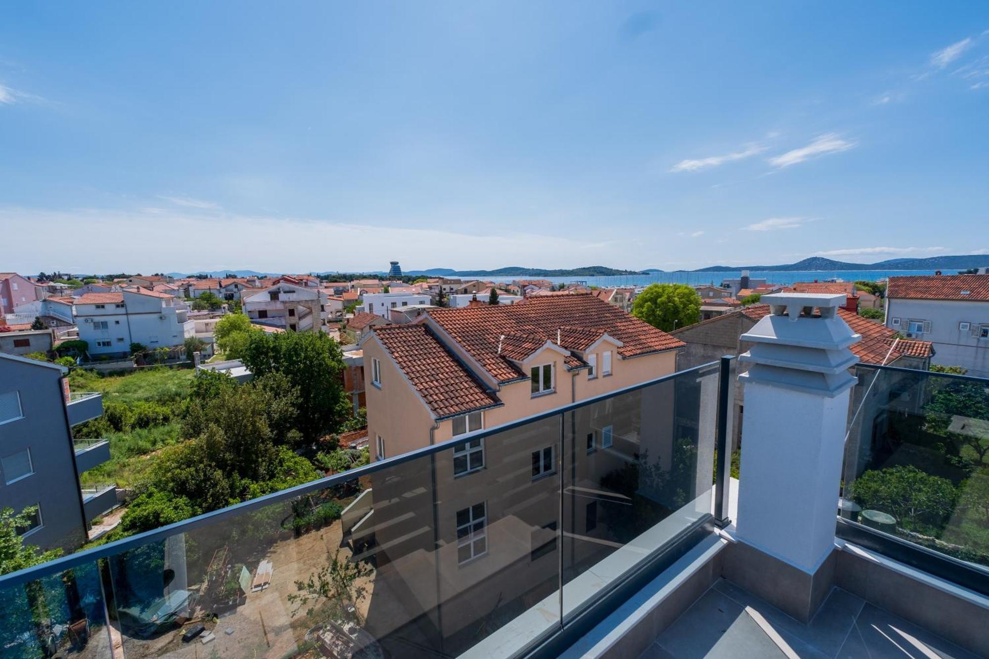 Three-Bedroom Premium Holiday Home Atmosfera With Private Pool&Sauna Vodice Bagian luar foto